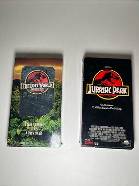 Jurassic Park & The Lost World VHS Movie Set - Black and Green Covers